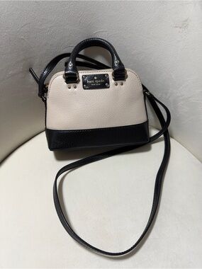 Kate Spade Wellesley Mini Rachelle Crossbody Satchel Cream Black Leather Dome